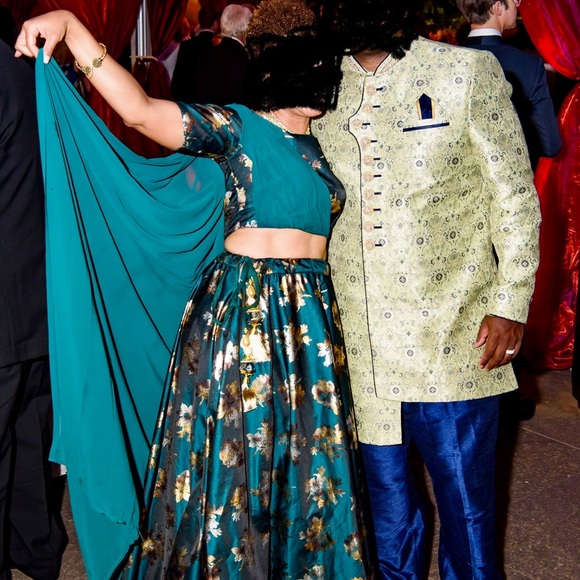 Indian men's suit - Picture 4 of 4